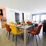 Côte 17 Villa *